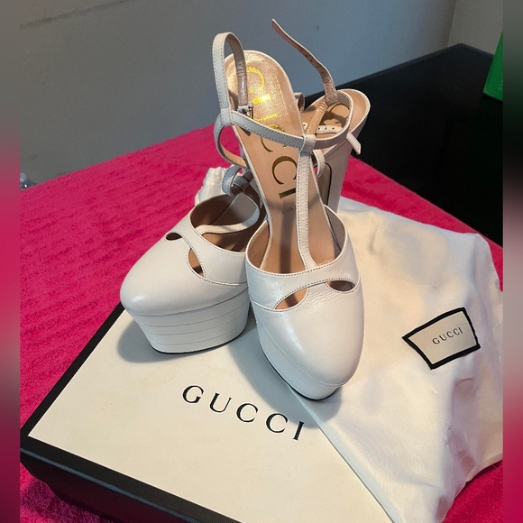 Gucci Angel Platforms Size 41 - Picture 3 of 7